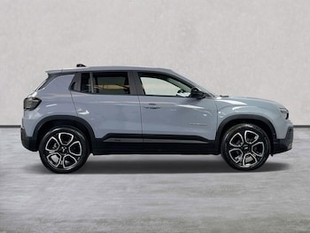 Used Jeep Avenger 2025 for sale - 79234520: Photo