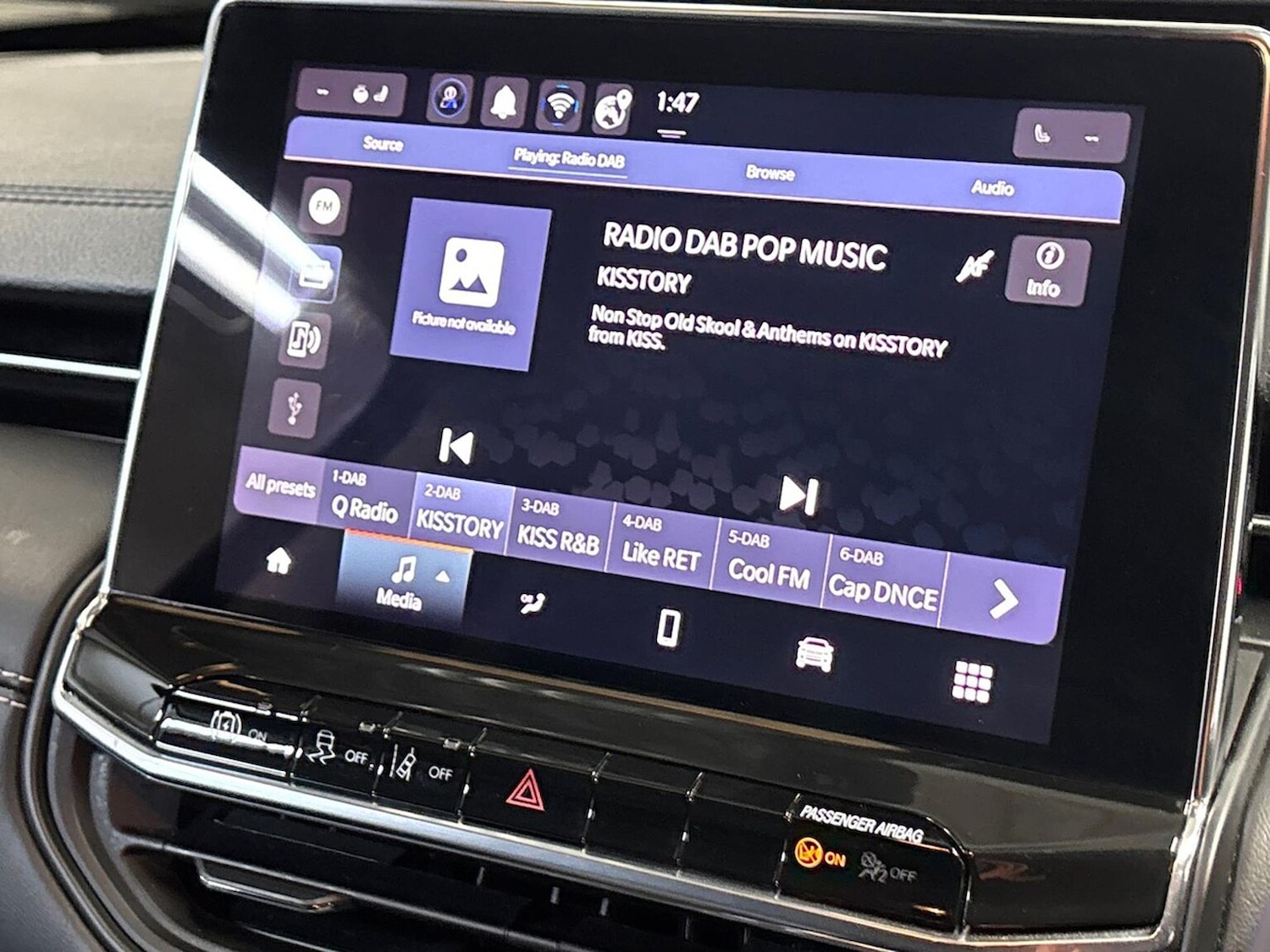 Used Jeep Compass 2024 for sale - 76363359: Photo 11