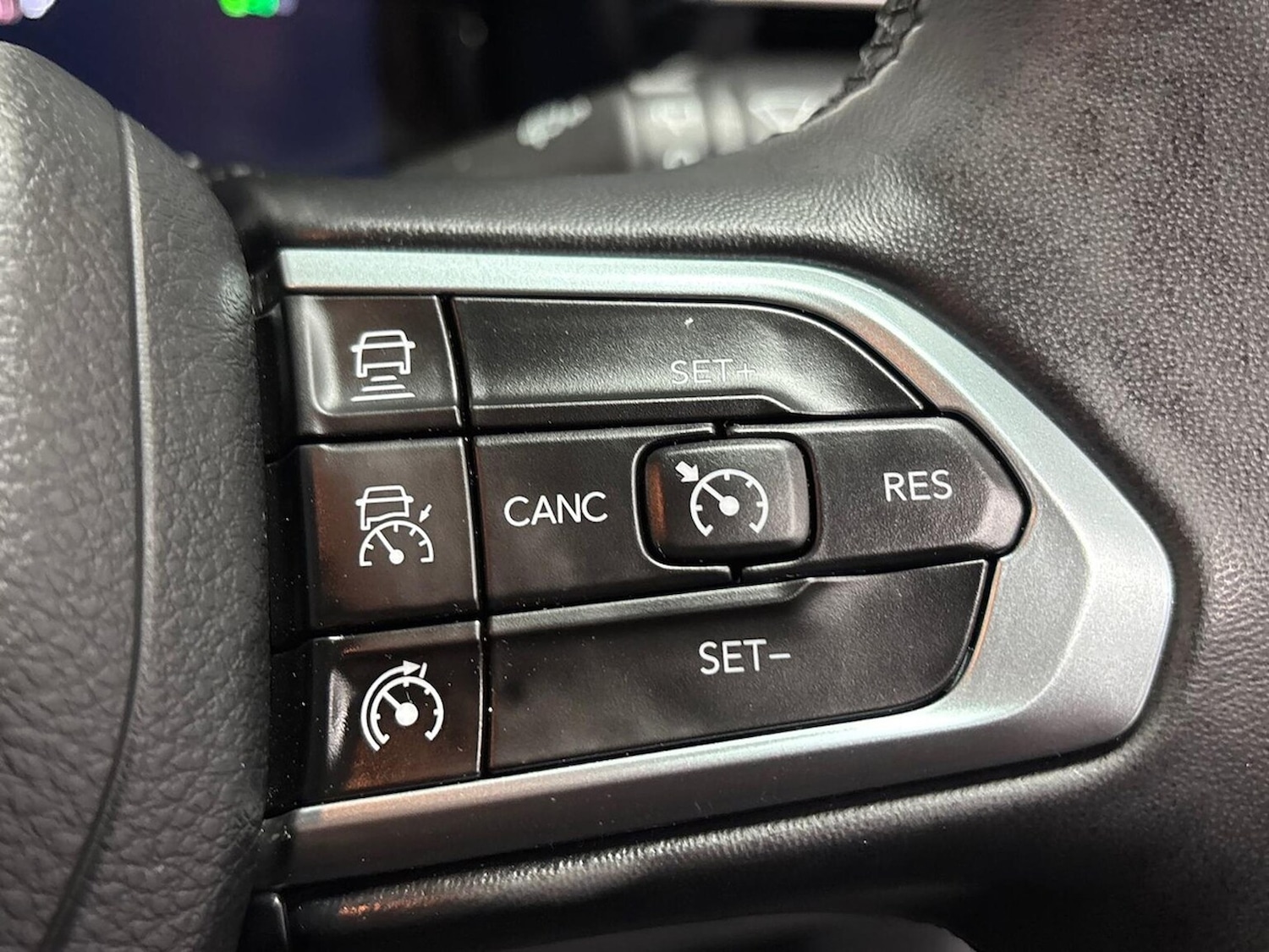 Used Jeep Compass 2024 for sale - 76363359: Photo 24