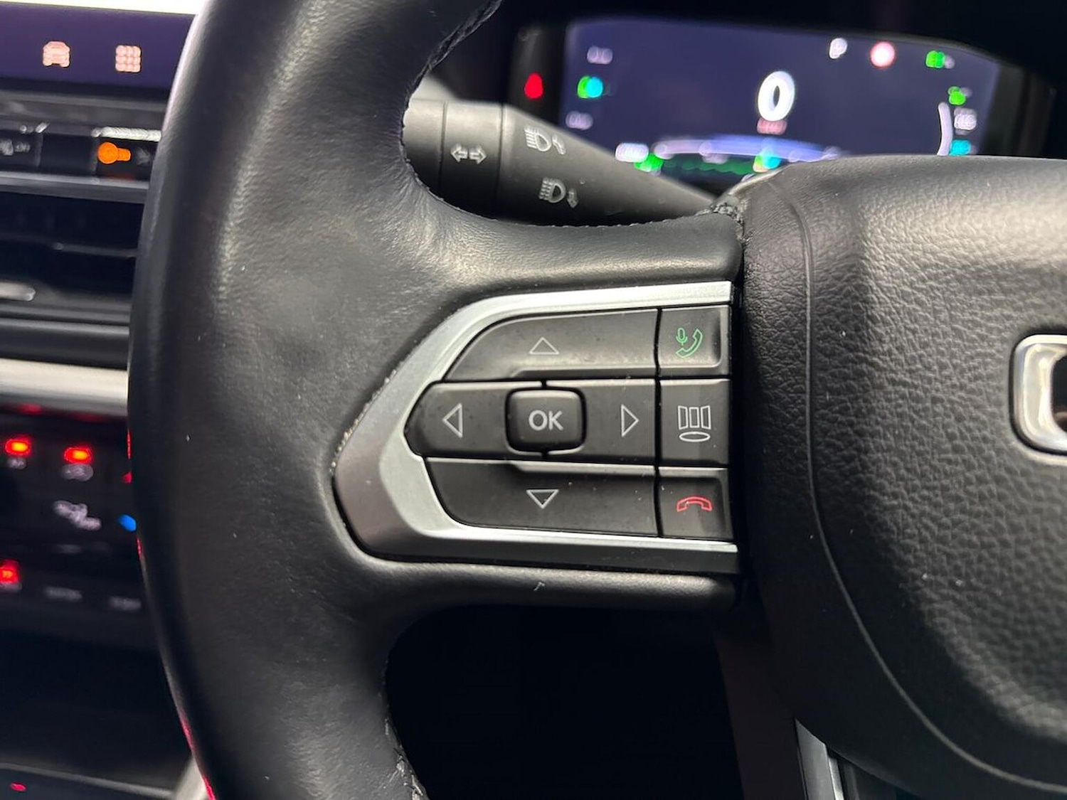 Used Jeep Compass 2023 for sale - 76951254: Photo 24