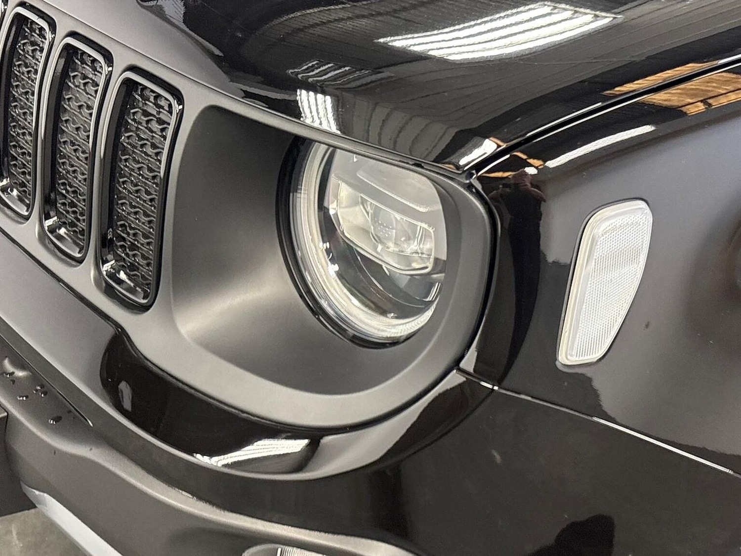 Used Jeep Renegade 2025 for sale - 76945937: Photo 29