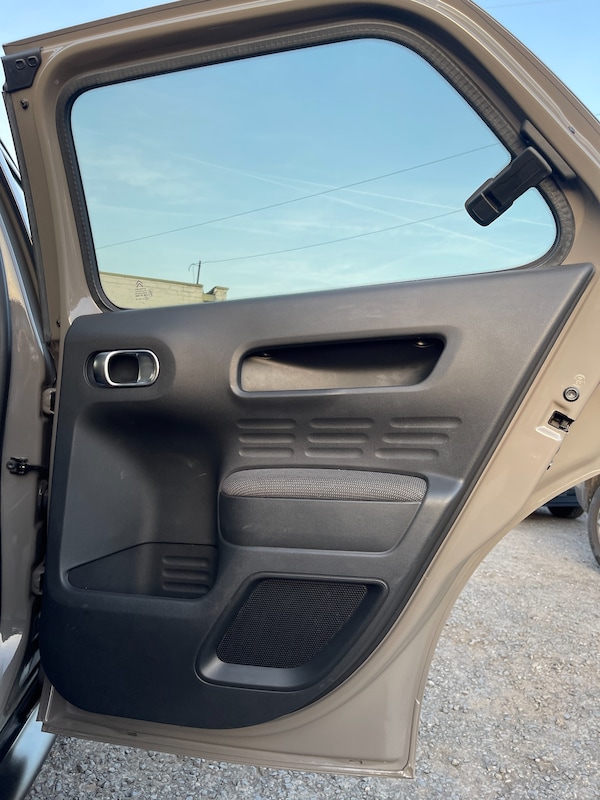 Used Citroen C4 Cactus 2018 for sale - 74999973: Photo 18