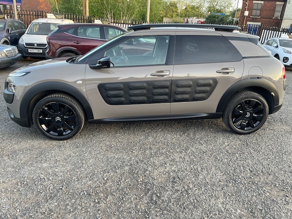 Used Citroen C4 Cactus 2018 for sale - 74999973: Photo 4
