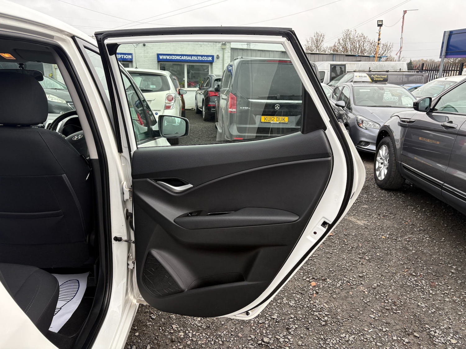 Used Hyundai Ix20 2013 for sale - 76508859: Photo 22