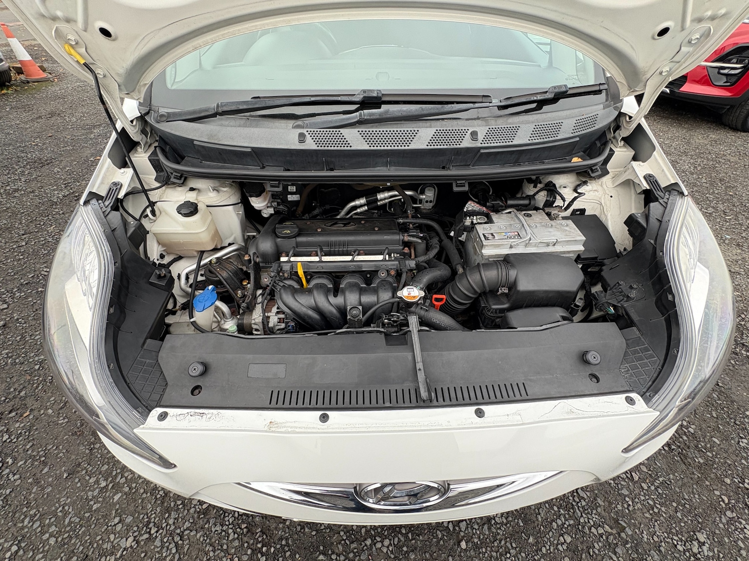 Used Hyundai Ix20 2013 for sale - 76508859: Photo 40