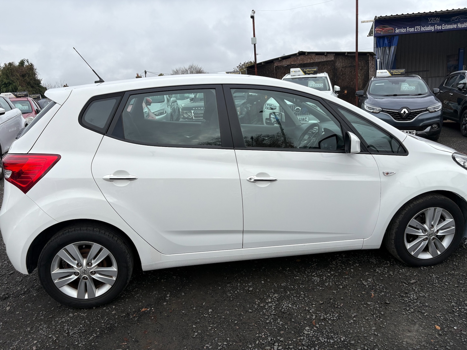 Used Hyundai Ix20 2013 for sale - 76508859: Photo 9