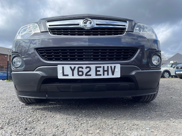 Used Vauxhall Antara 2013 for sale - 74999926: Photo 6