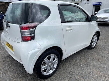Used Toyota IQ 2009 for sale - 75392611: Photo
