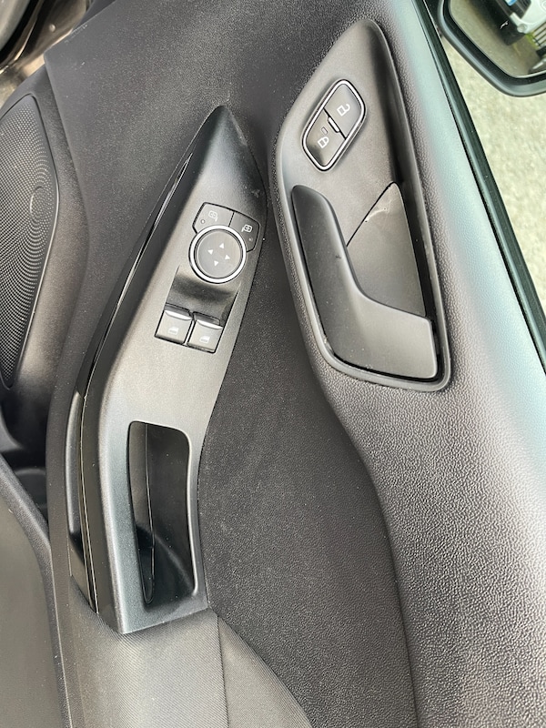 Used Ford Fiesta 2018 for sale - 74999881: Photo 17