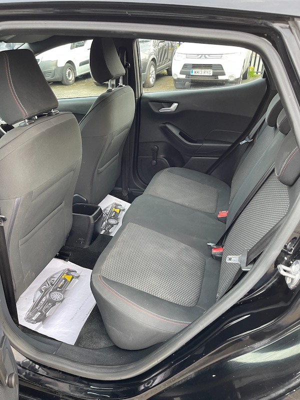 Used Ford Fiesta 2018 for sale - 74999881: Photo 24