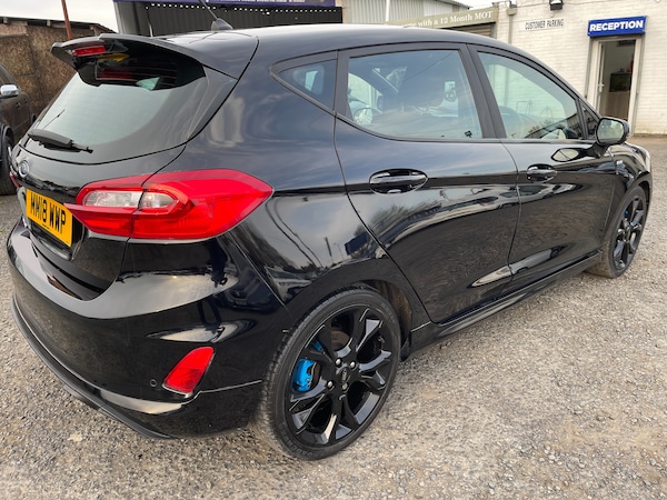 Used Ford Fiesta 2018 for sale - 74999881: Photo 3