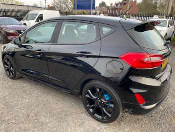 Used Ford Fiesta 2018 for sale - 74999881: Photo