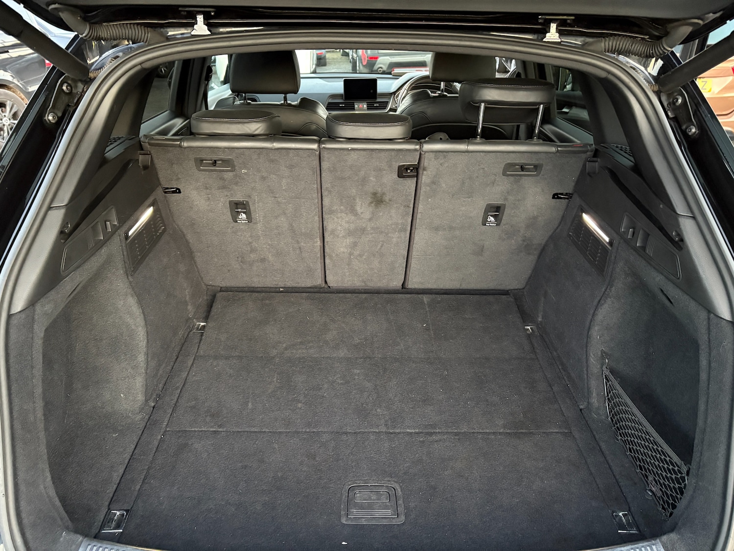 Used Audi Q5 2017 for sale - 76685554: Photo 24