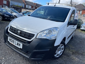Used Peugeot Partner 2018 for sale - 78111696: Photo