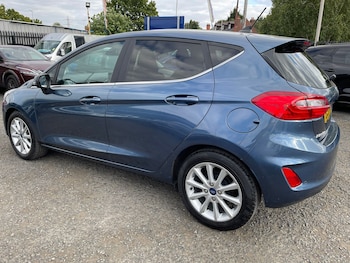 Used Ford Fiesta 2020 for sale - 75694704: Photo