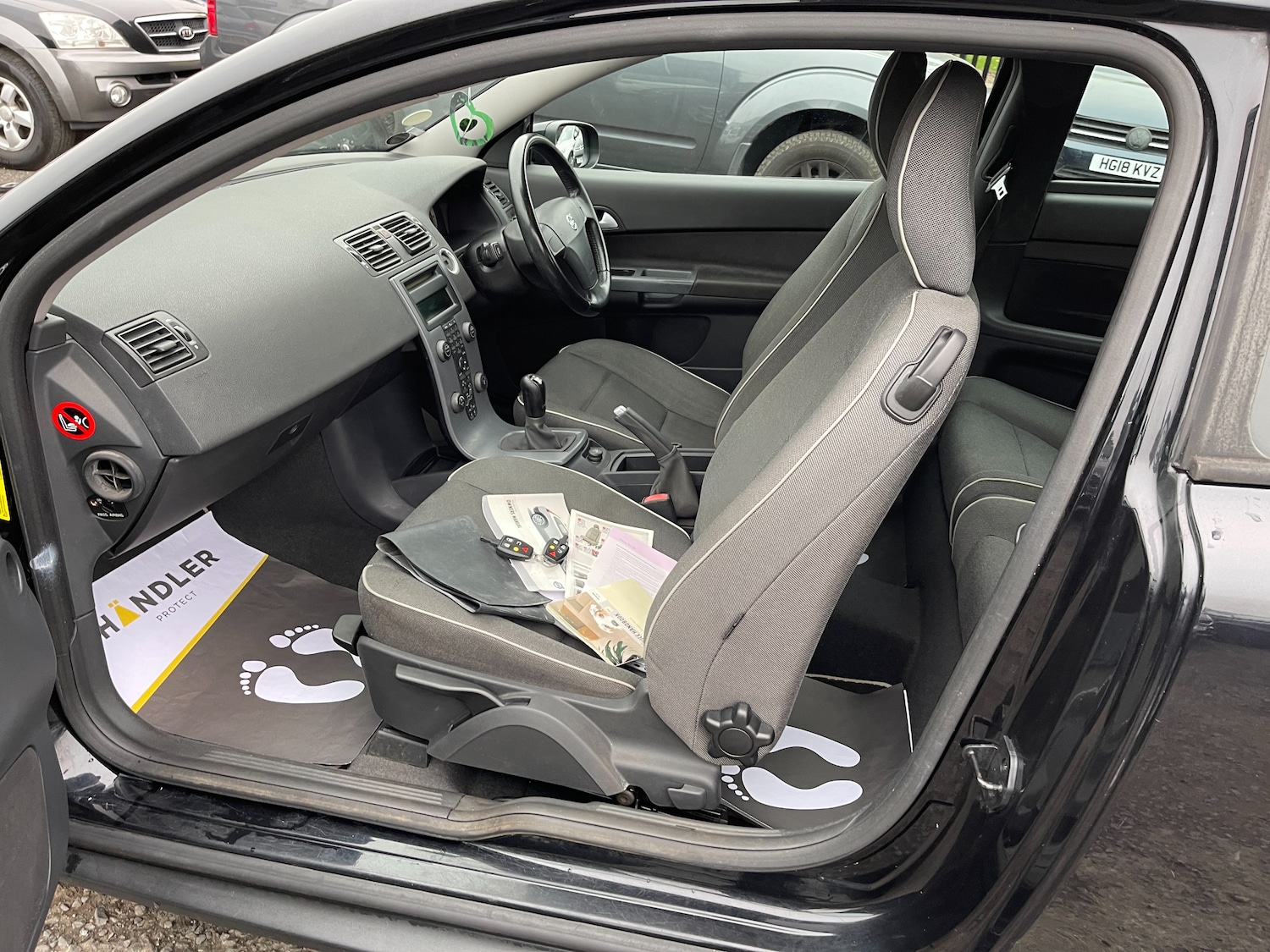 Used Volvo C30 2007 for sale - 76273676: Photo 37