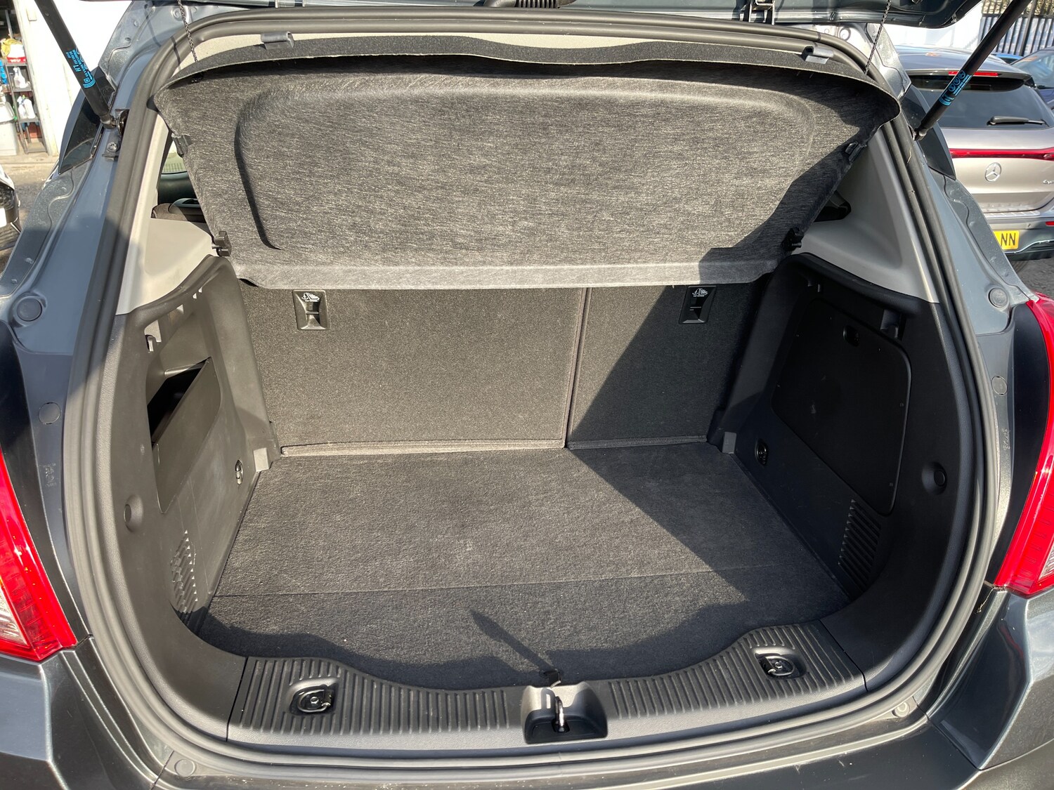 Vehicle 27