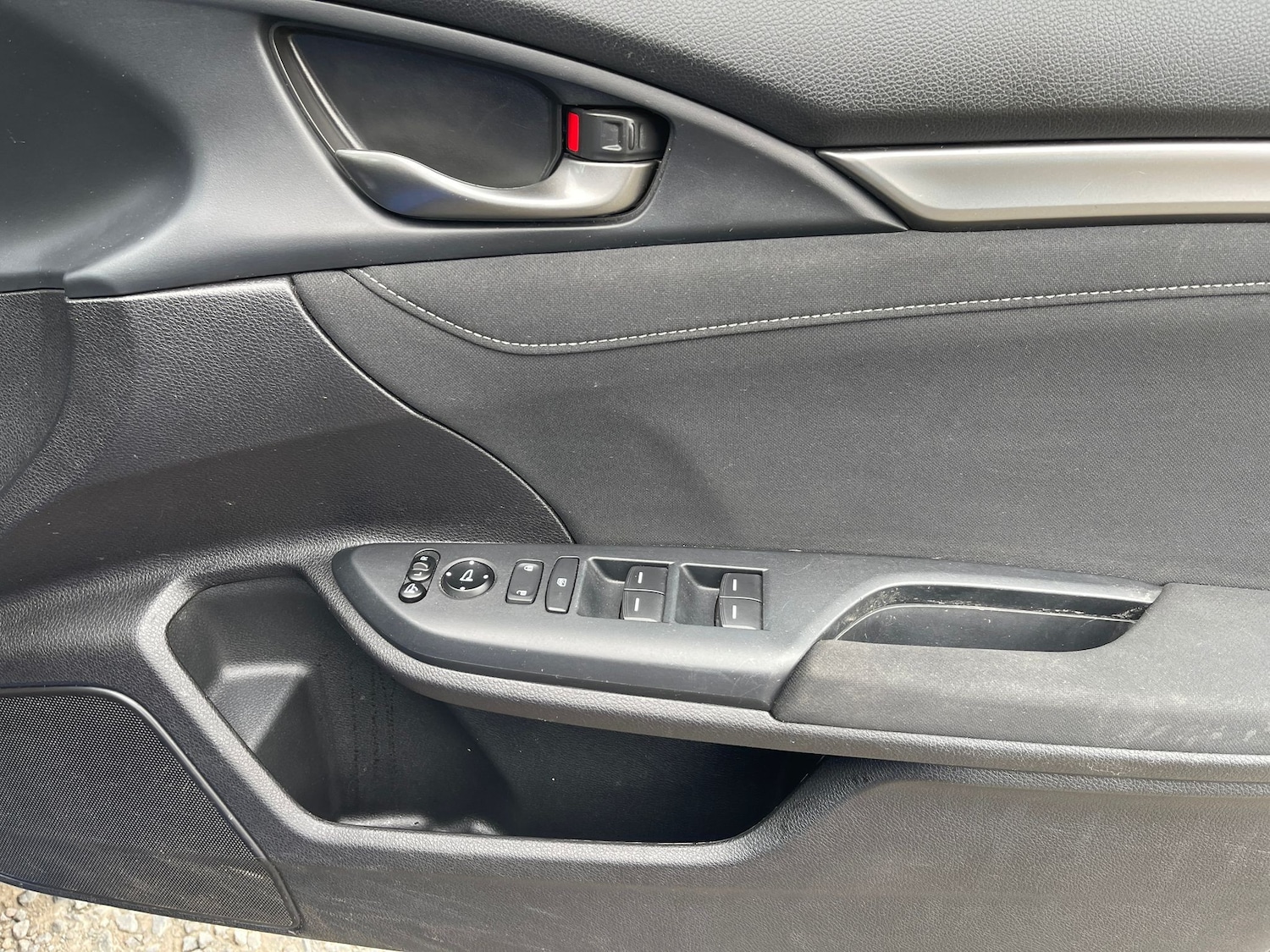 Used Honda Civic 2018 for sale - 75620913: Photo 58