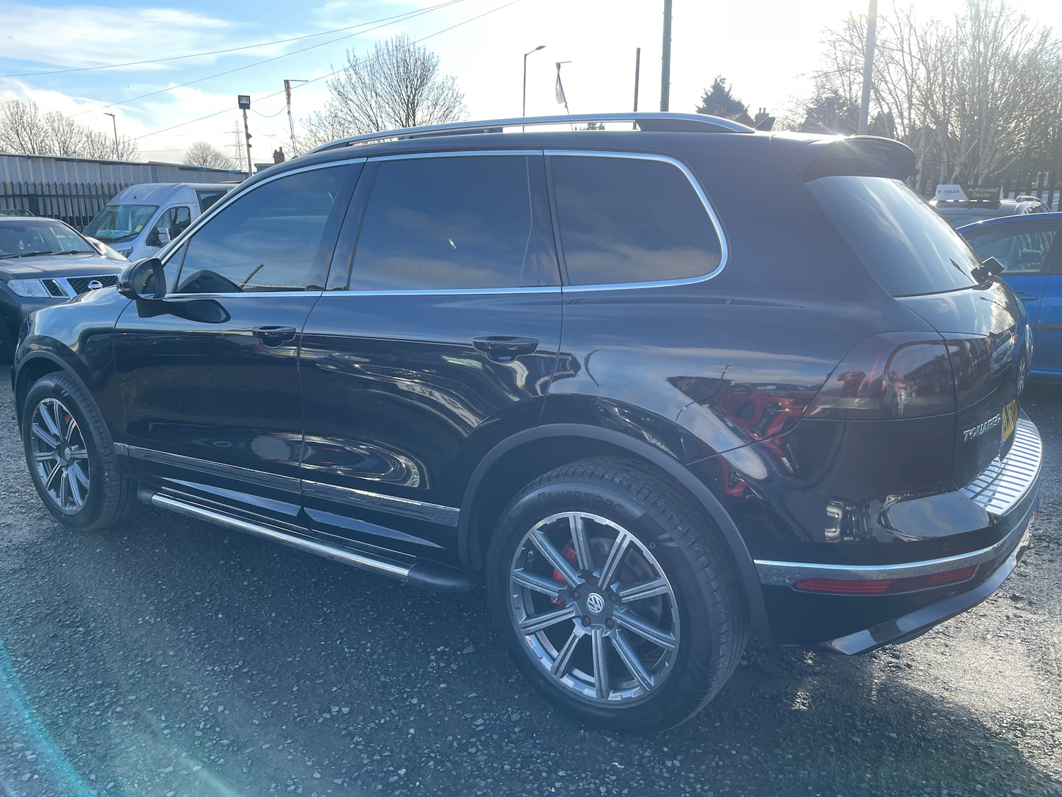 Used Volkswagen Touareg 2016 for sale - 77234035: Photo 3