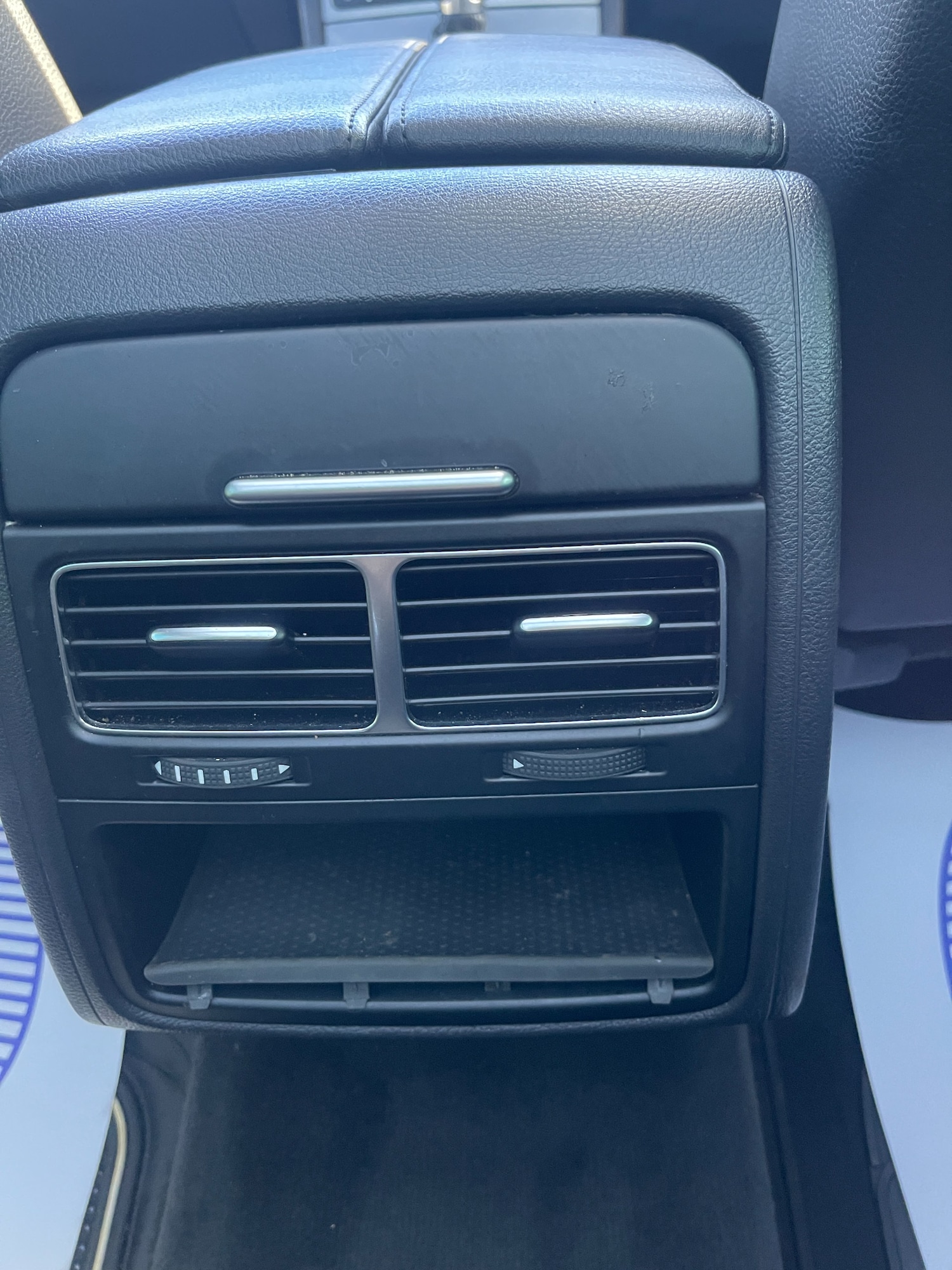 Used Volkswagen Touareg 2016 for sale - 77234035: Photo 56