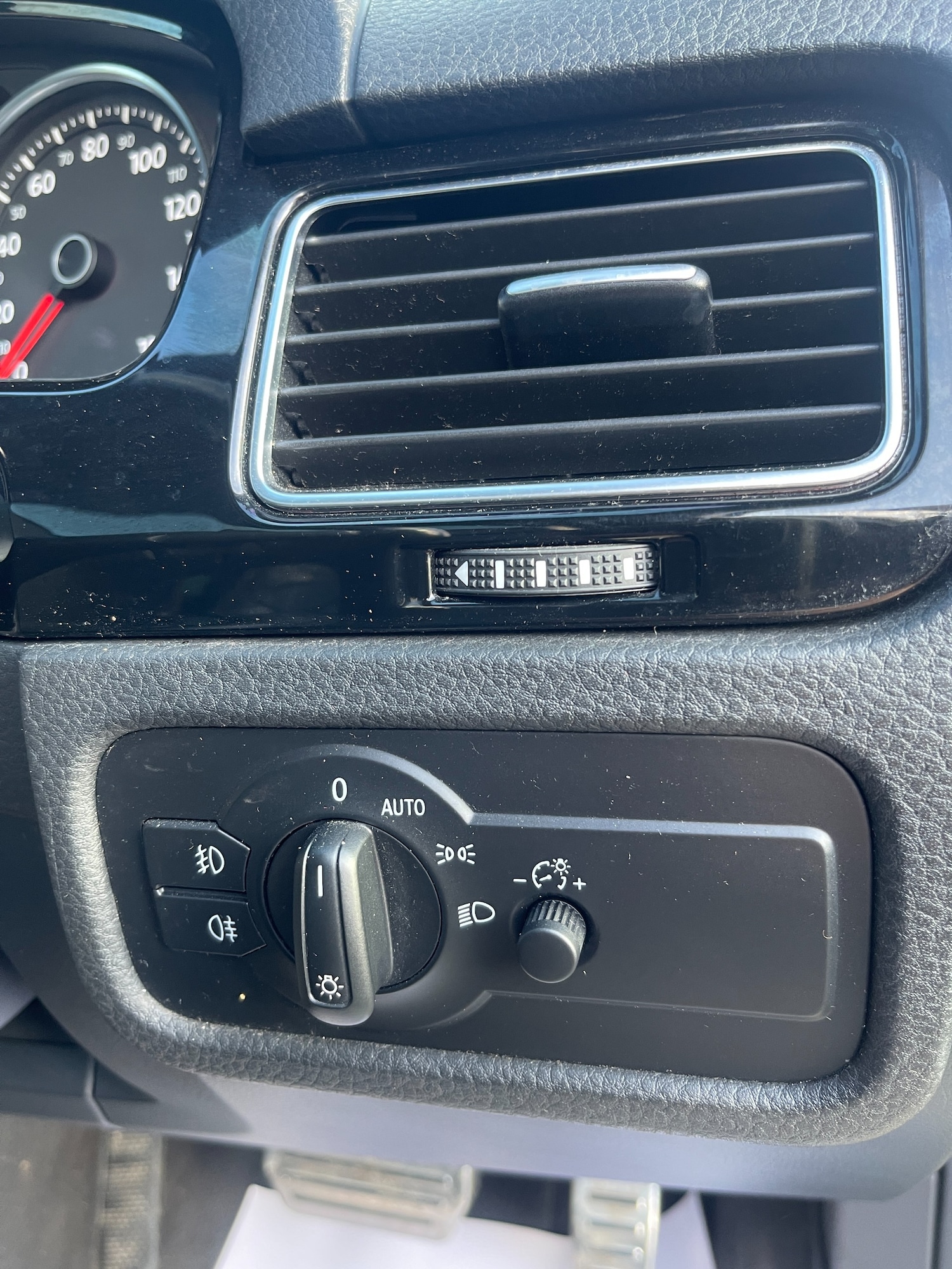 Used Volkswagen Touareg 2016 for sale - 77234035: Photo 58