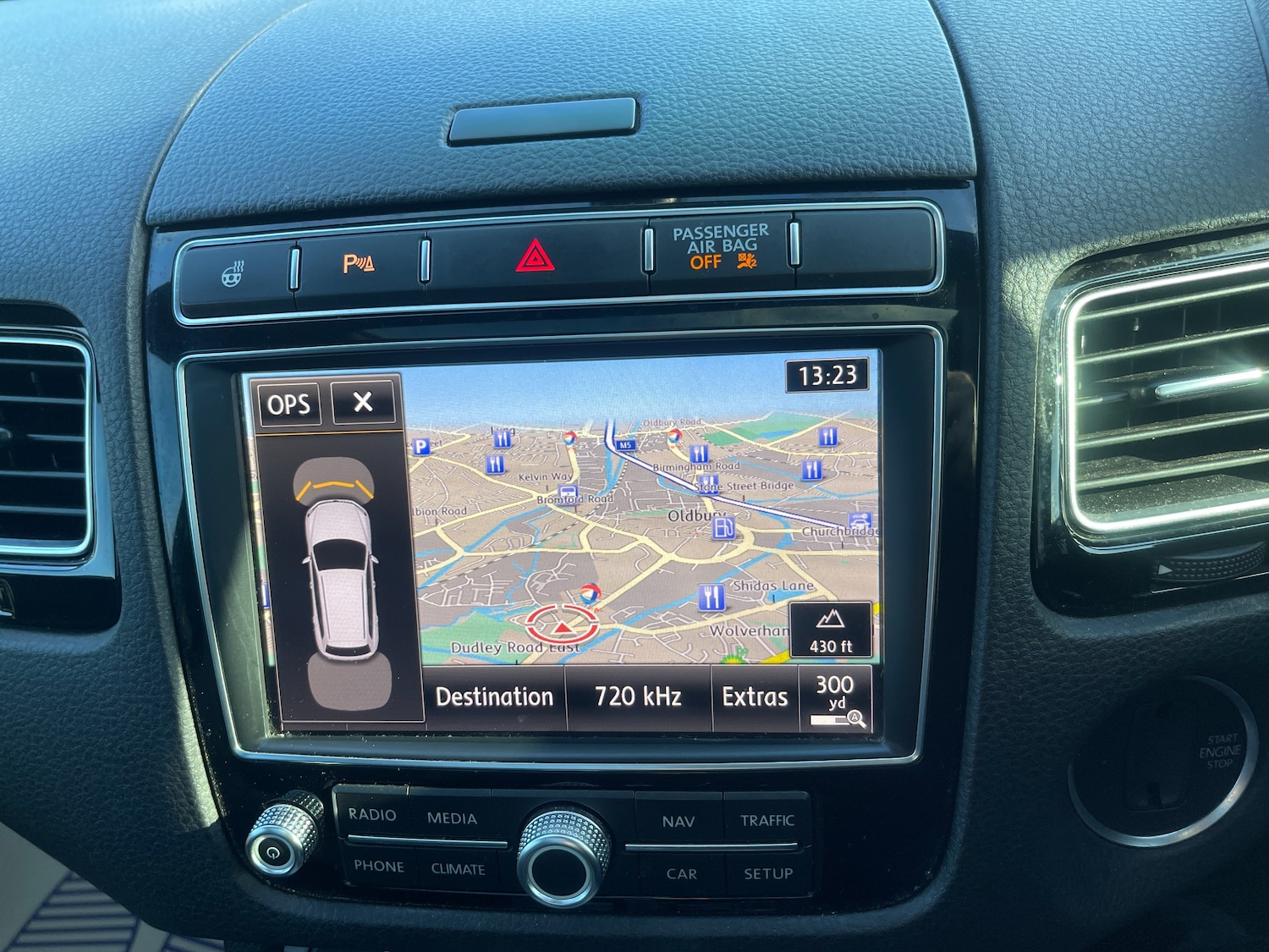 Used Volkswagen Touareg 2016 for sale - 77234035: Photo 70