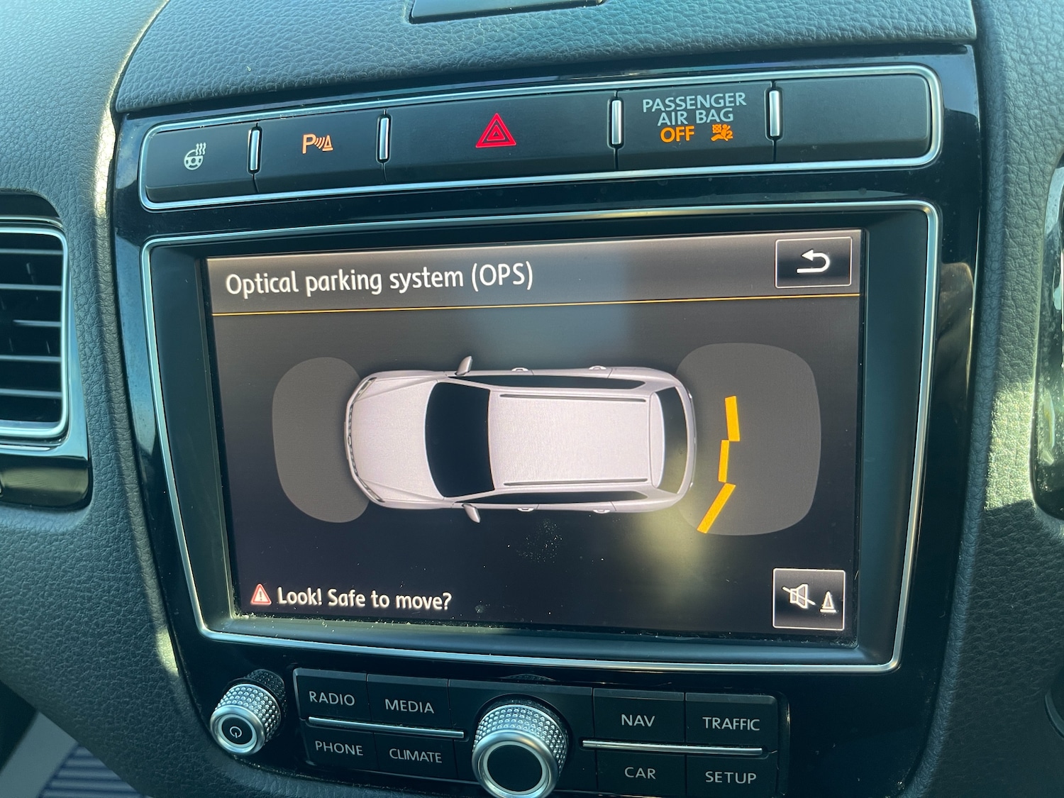 Used Volkswagen Touareg 2016 for sale - 77234035: Photo 72