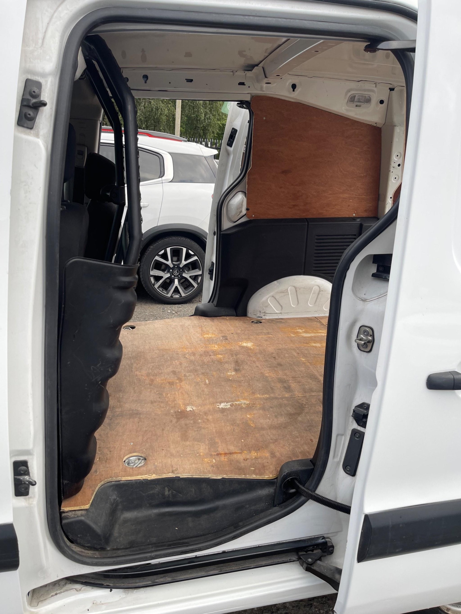 Vehicle 22
