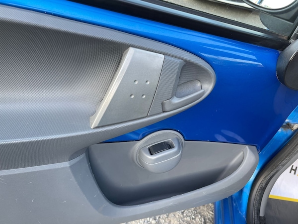 Used Citroen C1 2010 for sale - 75461634: Photo 24