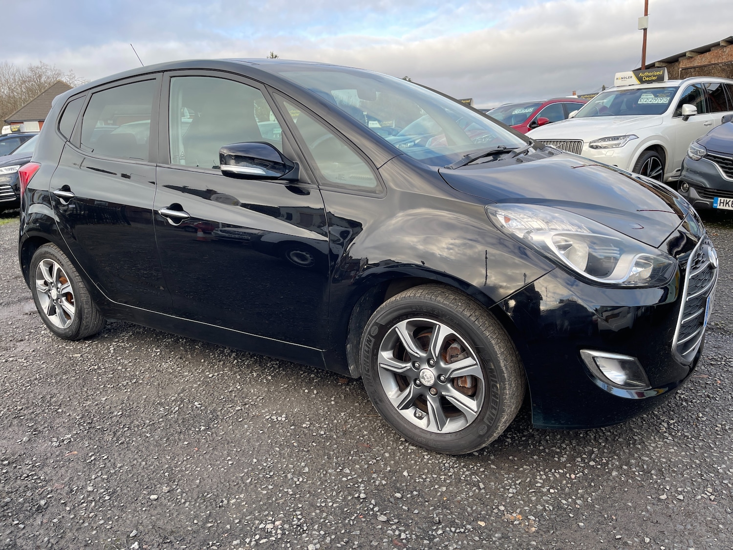 Used Hyundai Ix20 2016 for sale - 76909287: Photo 2