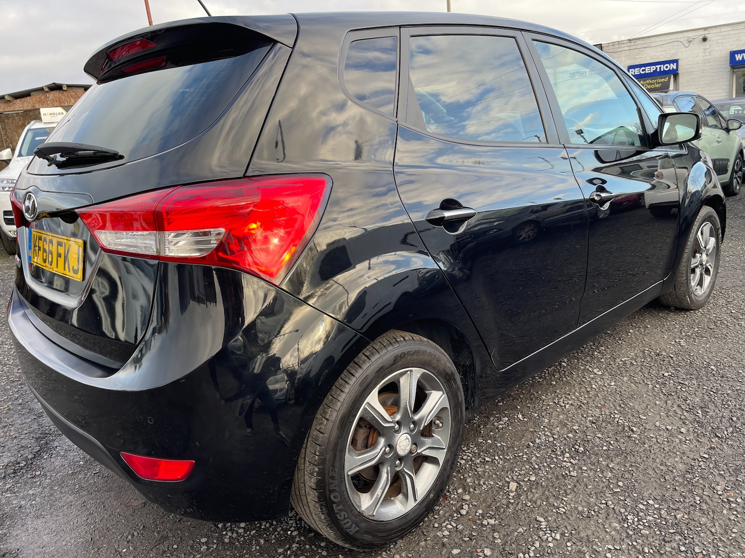 Used Hyundai Ix20 2016 for sale - 76909287: Photo 4