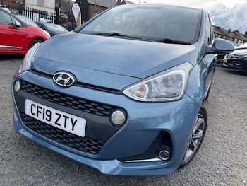 2019 (19) - PREMIUM SE 5-Door