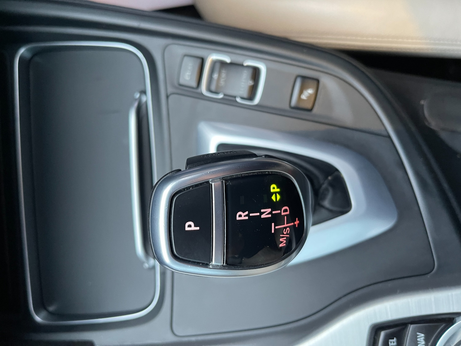 Used BMW 4 Series 2017 for sale - 77431814: Photo 47