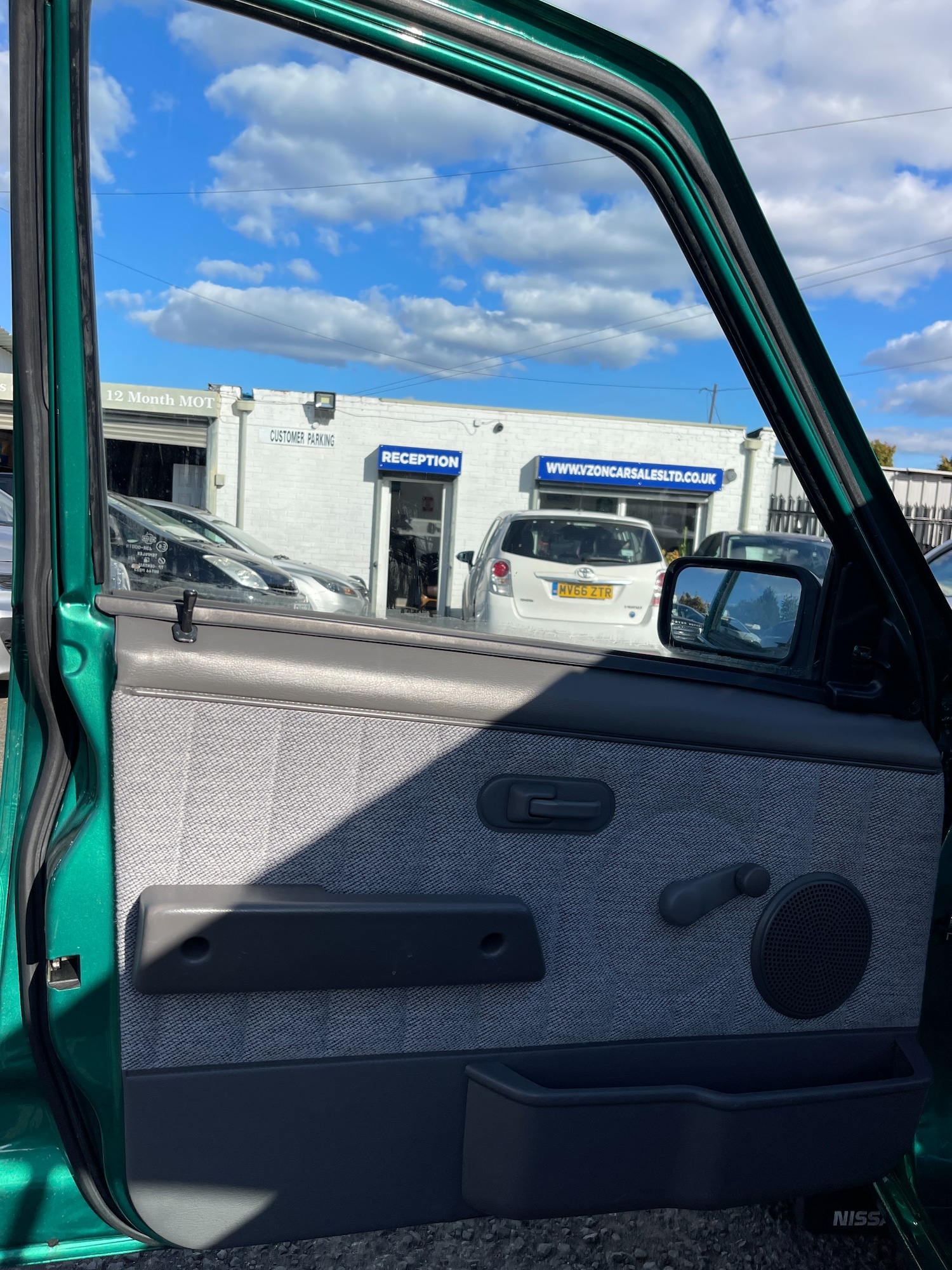 Used Nissan Micra 1990 for sale - 76070093: Photo 29