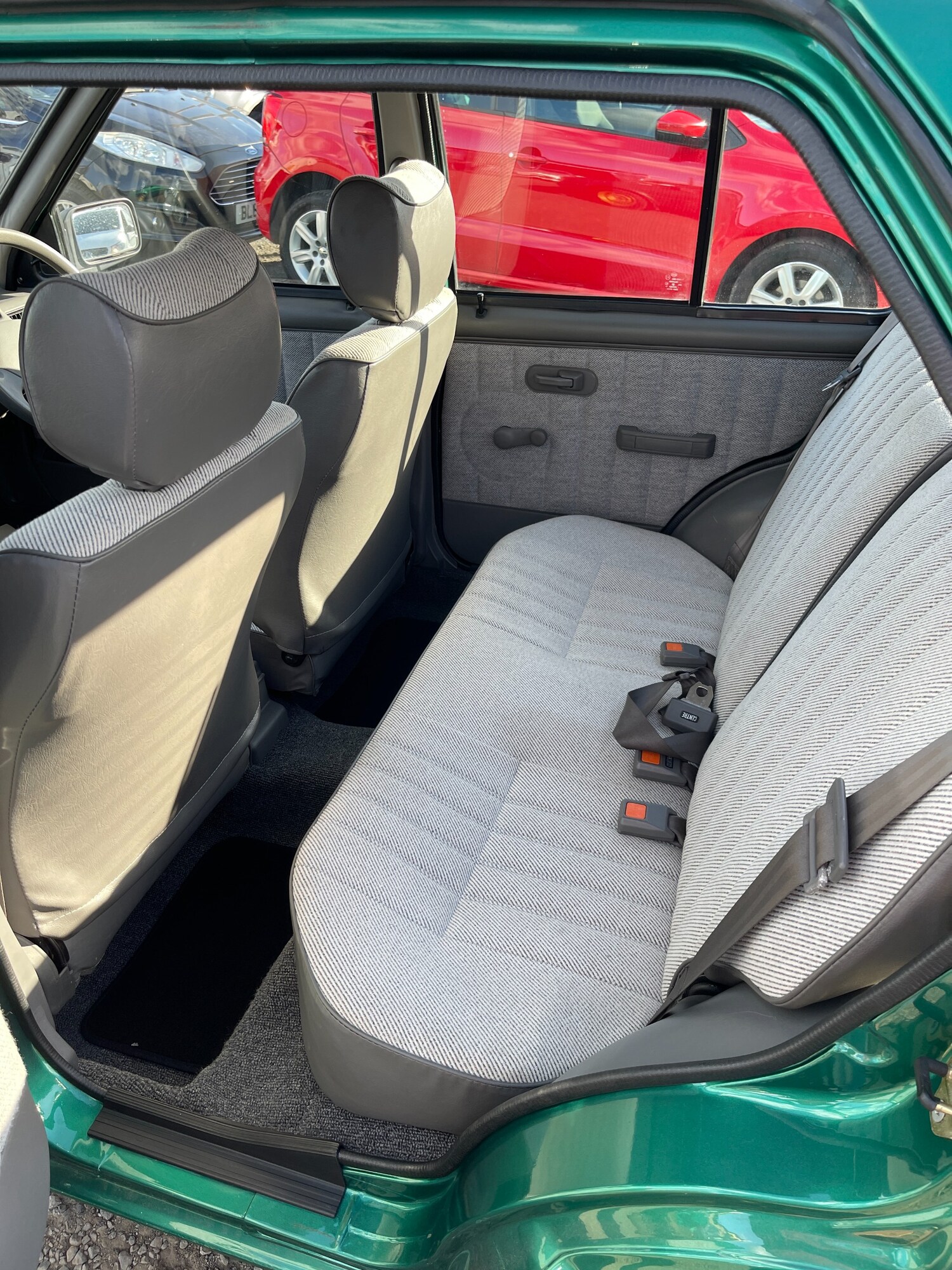 Used Nissan Micra 1990 for sale - 76070093: Photo 30