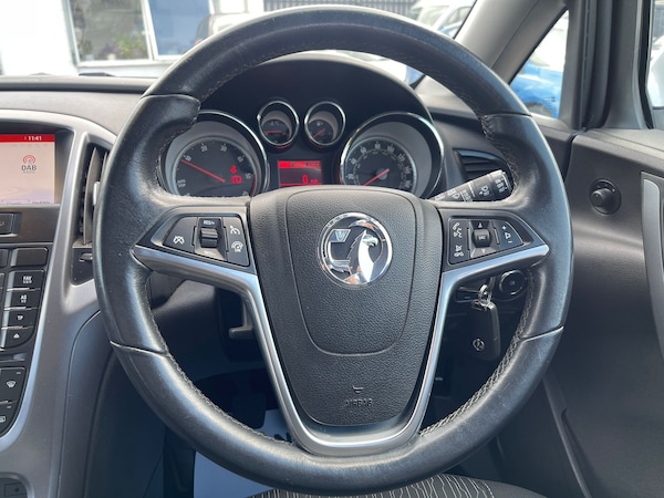 Used Vauxhall Astra 2016 for sale - 75461636: Photo 40