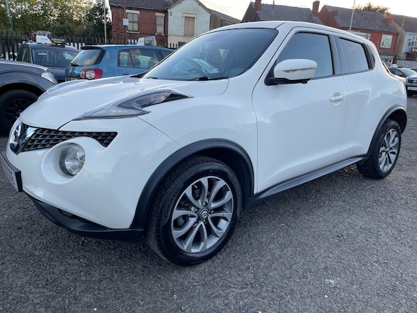 Used Nissan Juke 2015 for sale - 76320051: Photo 2