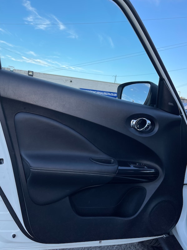 Used Nissan Juke 2015 for sale - 76320051: Photo 45