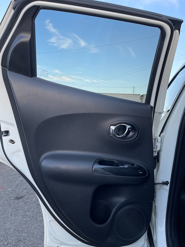 Used Nissan Juke 2015 for sale - 76320051: Photo 48