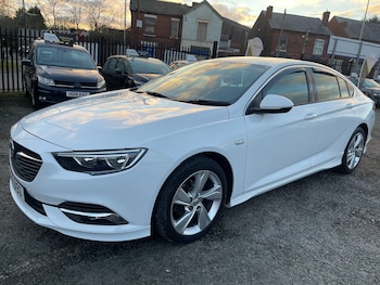 Used Vauxhall Insignia 2018 for sale - 77056246: Photo
