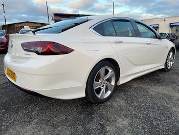 Used Vauxhall Insignia 2018 for sale - 77056246: Photo