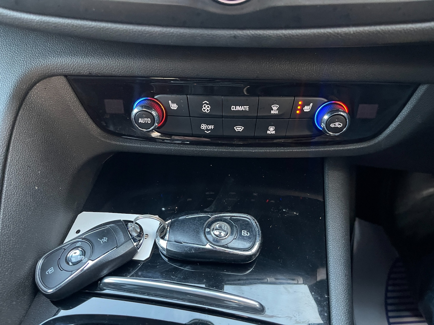 Used Vauxhall Insignia 2018 for sale - 77056246: Photo 53