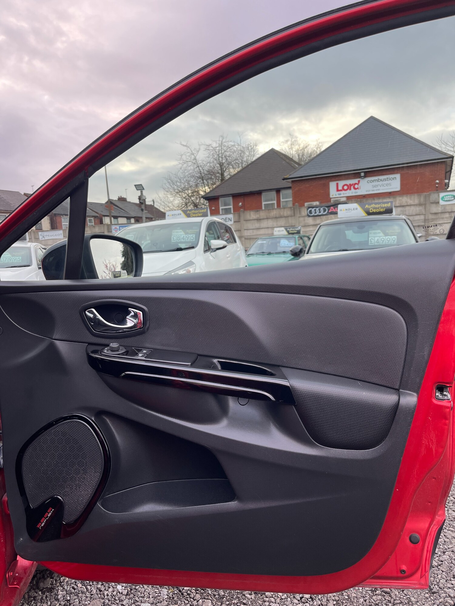 Used Renault Clio for sale - 77743452: Photo 21