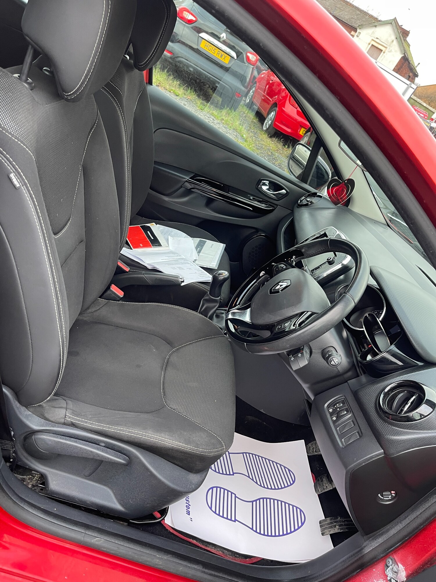 Used Renault Clio for sale - 77743452: Photo 27