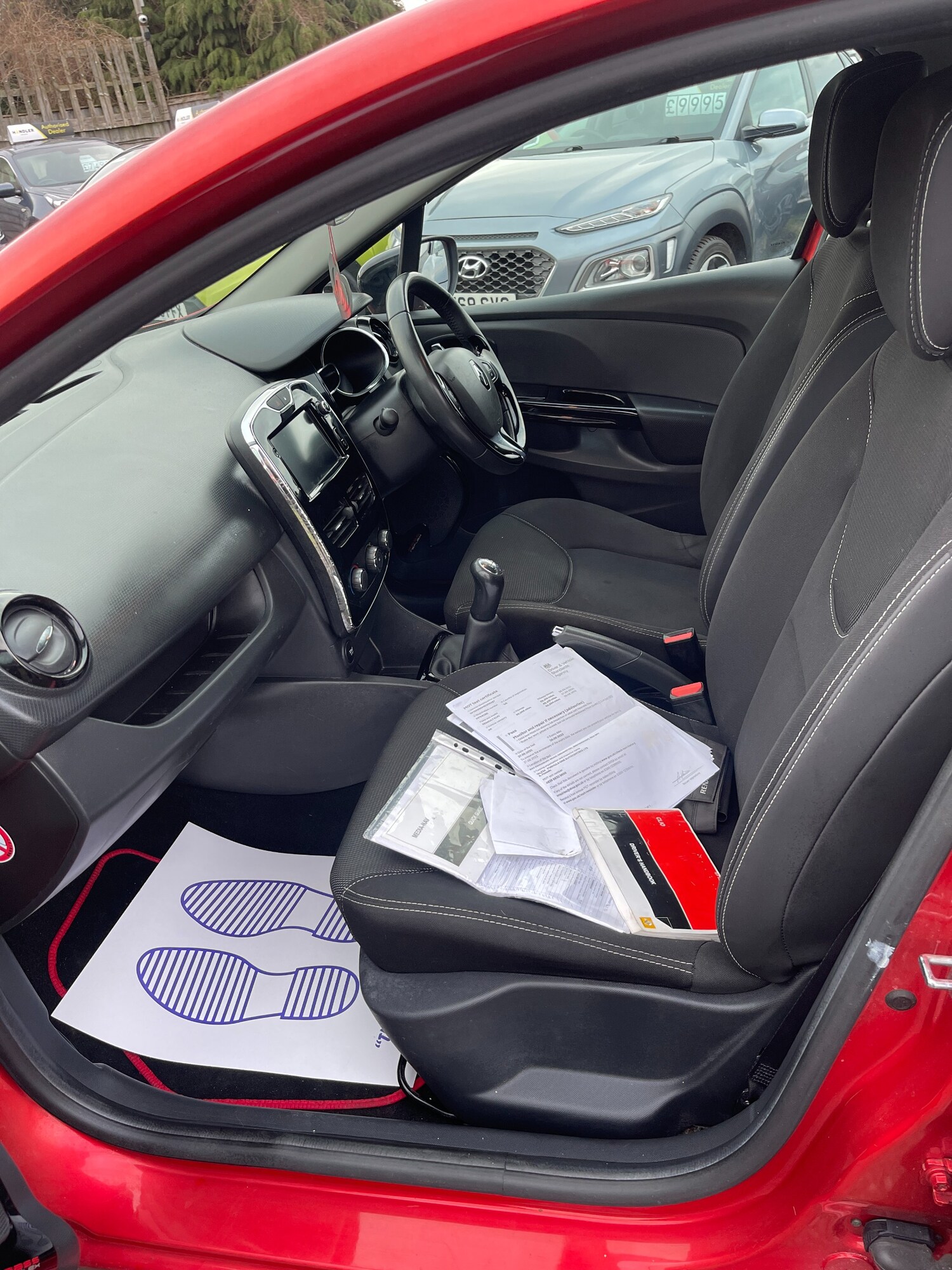 Used Renault Clio for sale - 77743452: Photo 35