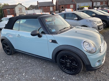 Used MINI Convertible 2013 for sale - 79507421: Photo