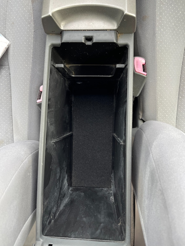 Used Toyota Prius 2005 for sale - 76219719: Photo 30