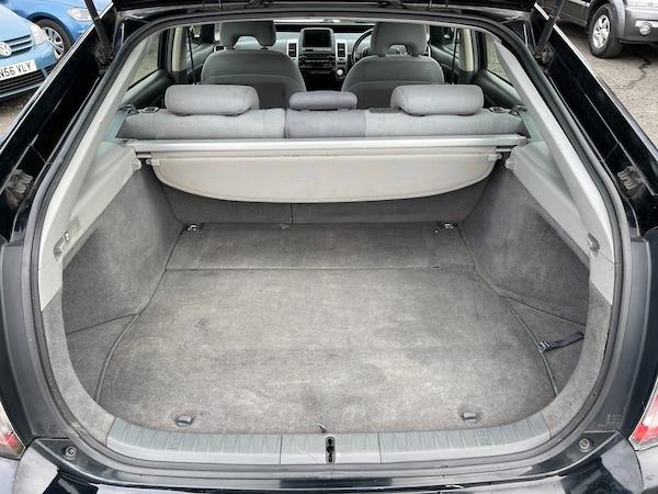 Used Toyota Prius 2005 for sale - 76219719: Photo 45