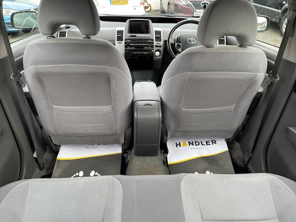 Used Toyota Prius 2005 for sale - 76219719: Photo 48