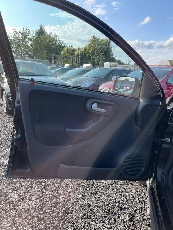 Used Vauxhall Corsa 2006 for sale - 74999957: Photo 16
